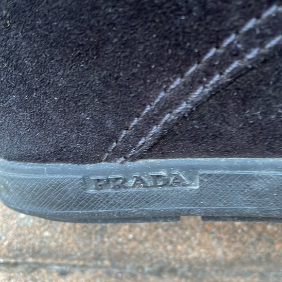 Prada boots - Picture 2 of 10